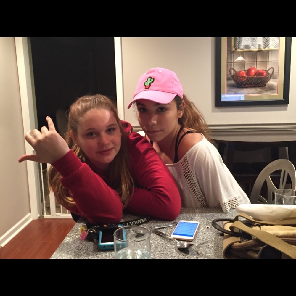 Meet your Posher, Maddi